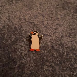 Penguin pin